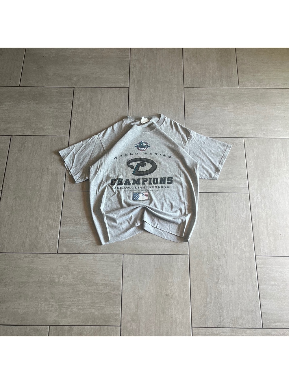 Vintage Lee Sport Arizona Diamondbacks World Series Champions T-Shirt Gray